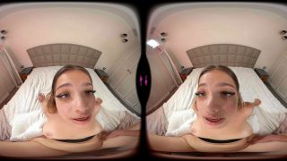 Sandy Little VR: 4K Stepsis Fantasy [Blowjob, Handjob, Hardcore]-0