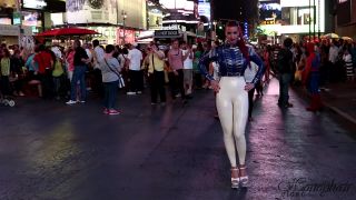 Honey Hair – Center of Attention – Times Square-2