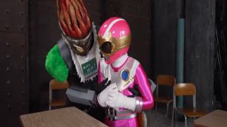 [SuperMisses.com] SPSE-32 Heroine in a pinch SP ~Super Sentai Shield Five Shield Pink trapped in the world of textbooks~-018-3