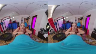 online porn video 18 Intense Workout in Gym - Sofia Lee Smartphone, little blowjob on reality -2