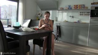 7372 Rachel Adams In The Apartment Mp4-4