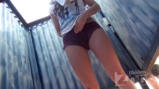 Online Tube Voyeur Hidden-Zone Beach Cabin - voyeur-7