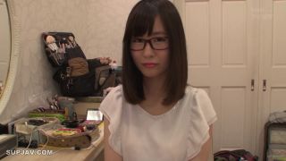 Reducing Mosaic IPZ-880 新卒 FIRST IMPRESSION？特例！異例！処女なのにオナニスト！偽り無しのアイポケ女子社員がまさかの！本気の！AVデビュー！ 上園ゆりか-8