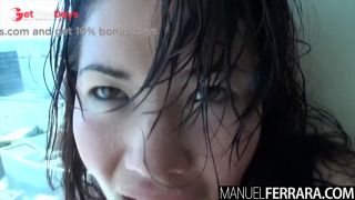 London Keyes Goes Toilet Bobbing with Manuel-8