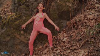 [K2S.CLUB] Anastasia20221 - Barbusig und fast Nackt an der Neisse im Frühling - FullHD 1080P-5