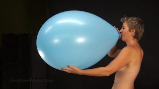 Custom Fetish - Liz Blow Pops a 30 Balloon - Fetish-6