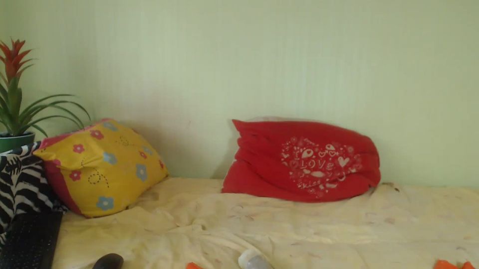 Shemale Webcams Video for April 19, 2022 – 04 Webcam