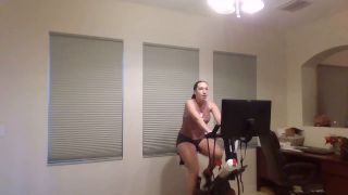 brittibratti 2024-01-25 Stream started at 01252024 1242 pm  Morning Workout-2