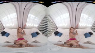 Skinny Dipping - Gear VR-0