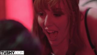 7127 Hot Mom Lauren Handles her Daughter's Naughty Prof Tushy...-4