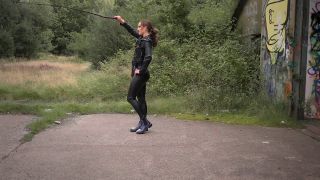 Whiper - Training Overhead.-0