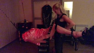 online adult clip 35 Miss Sandra - Pegging The Sissy On The Sling - femdom - fetish porn kami tora femdom-6