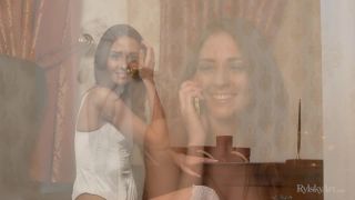 teens_solo-HD.03973-9