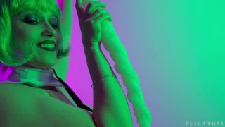 Scarlet Chase - Freak Show Slut Takes Giant Appendage - Anal-3