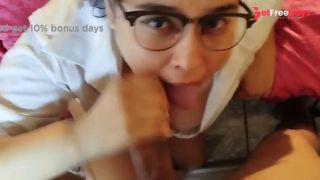 Deep Throat - Naughty Nerd Doing Deep Throat Until She Gets Cumshot on Her Face-8