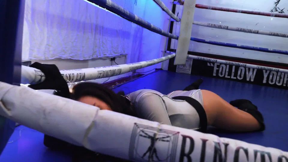 Deceptress vs requiem sebastian Download New Porn Video F...