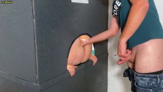 [K2S.CLUB] Lina_Love - Mega Squirt im Gloryhole - Vom Fremden zum Creampie gefickt - FullHD 1080P-6