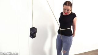 clip 36 Crotch rope weight challenge - bdsm - bdsm porn lesbian bdsm-9