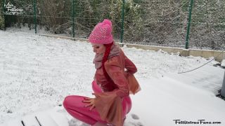 FetiliciousFans SiteRipPt 2Pink Latex in the Snow-2