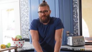 Cali Caliente - Hot For Caliente.-1