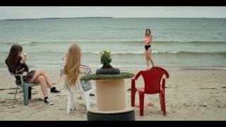 Johanna-Aurelia Rosin & Hannah Gross in Infinite Summer EE-2-2