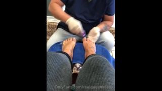 realqueenkasey  Queens feet are getting pampered and ready for the on femdom porn mika tan femdom-3