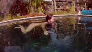 SexUnderwater e0393 Colby McAdams Underwater Model Training (mp4)-8