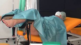 His clinic dream III - anal.-3