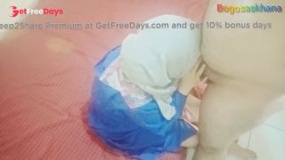 Chubby Arab milf     -8