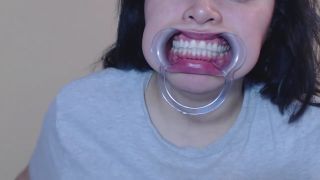 PrincessDi - Teeth and Drool-6
