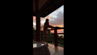 MelisaMendini () Melisamendini - sunset tease 28-10-2019-2