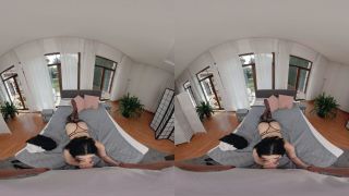 Emily Pink's Last Chance VR Adventure UltraHD 8K Sex Scenes-1