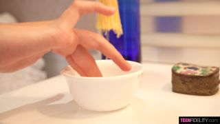 Amber's Room Amber Moore 720p 60 FPS -1