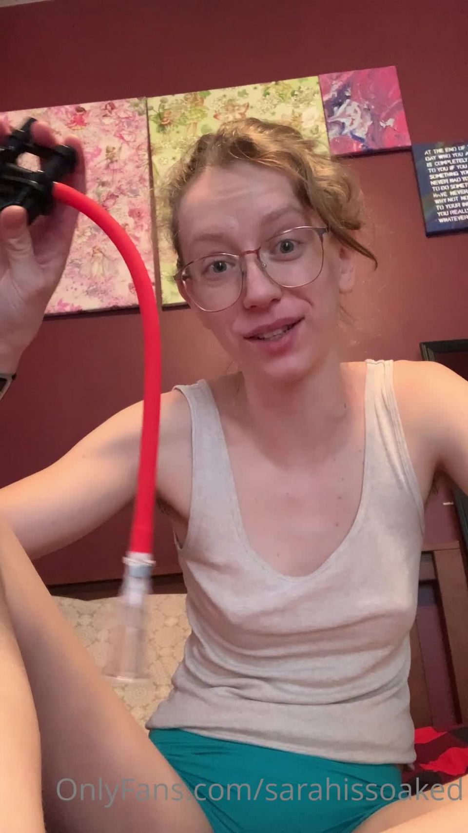 Sarahissoaked - im totally in love with you guys thank you so much for my new toy i felt the orgasm for 03-03-2021