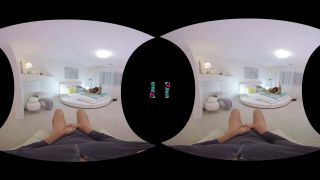 Arielle Faye, Emily Mena - From The Vault Oculus Rift VRvid-1