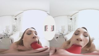 Online Tube VirtualTaboo presents Veronica Clark in Office Playtime - virtual reality-5