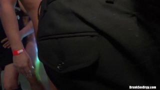 Sofia Valentine's Drunken Orgy Party with 4 Hot Guys Online-1