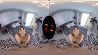 VRPFilms - Nelly Kent - Badass With A Good Ass 2020-2