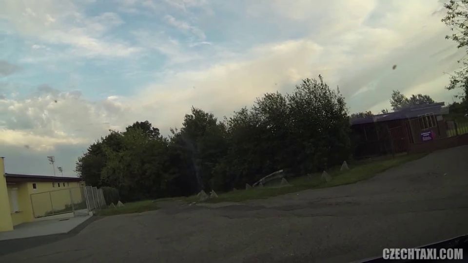 Czech Taxi 13 (Amateur porn)