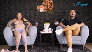 Video Sara Blonde Inserted a Monster Dildo Crispasquel Crispasquel ...-3