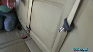 Lucy Heart Babe Gives Directions to Her Pussy (Blowjob porn)-7