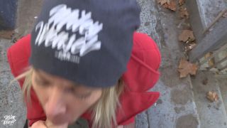 [K2S.CLUB] Miley-Weasel - Geile blondine fickt brocken im parkhaus - FullHD 1080P-3