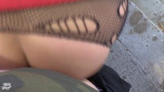 [K2S.CLUB] Miley-Weasel - Geile blondine fickt brocken im parkhaus - FullHD 1080P-6