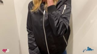 [K2S.CLUB] Miley-Weasel - Sexy Blondine Ferngesteuert Beim Shopping - FullHD 1080P-2