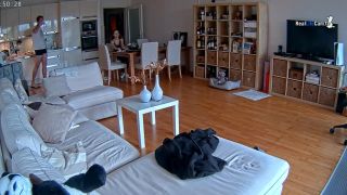 Voyeur cam 2025: Venera & Lion's沙发热吻FullHD 1080p-8