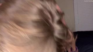  Sex Kinsley Alyse Gets Pounded On Her Bed Kinsley Alyse-5