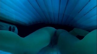 [GetFreeDays.com] I almost got caught rubbing my pussy in the tanning bed Sex Film January 2023-8