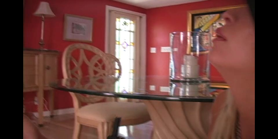 Horny in the mornings - Eden Adams.