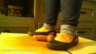 Queen Mandy - Stomping A Cock To Music! - Kicked-7