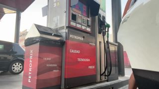 free online video 35 sarah shevon femdom public | Ivi Roses – Naked at gas station | domination-7